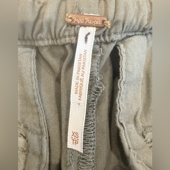 FREE PEOPLE Parachute Jogger Pants in Hunter Army Green size XS Ruched Bottoms - Picture 6 of 9